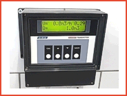 FLOWBOX flow meter - M1600 Transmitter in a protective cabinet